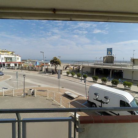 קומאקיו Nettuno Apartments מראה חיצוני תמונה